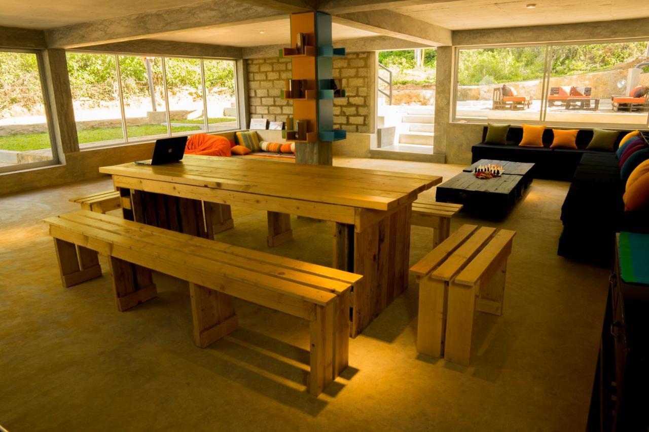 Bunk Station Hostel Ella Ngoại thất bức ảnh