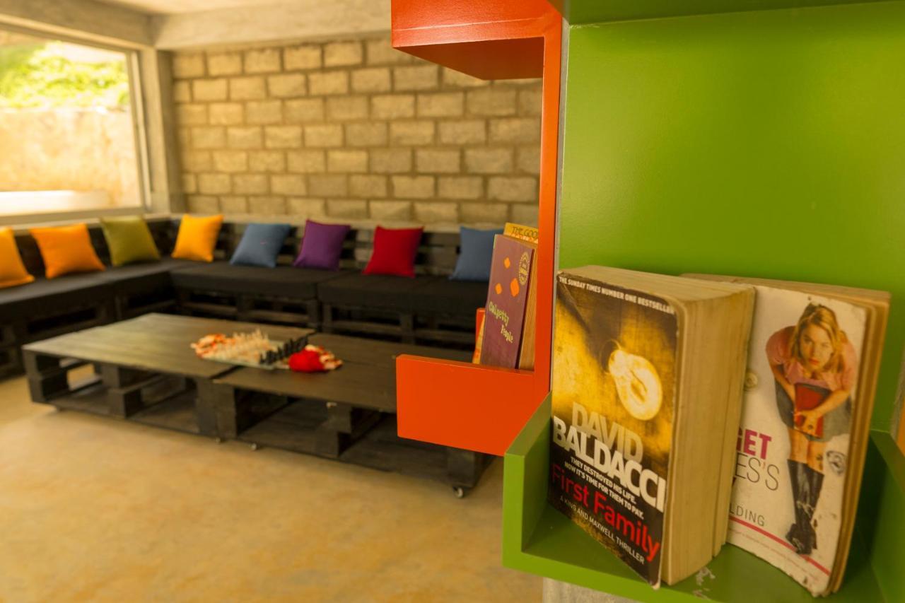 Bunk Station Hostel Ella Ngoại thất bức ảnh